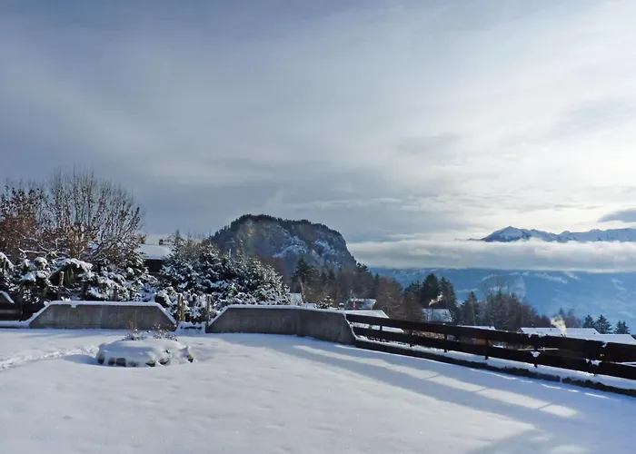 Austral 204 By Interhome *